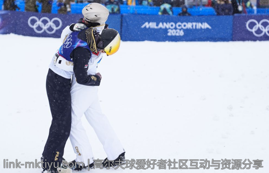 金球奖和世界足球大奖对比